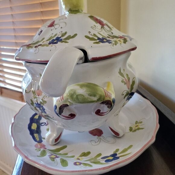 Antique Vintage Multi Floral Soup Pot Tureen Made in Italy - Picture 5 of 14